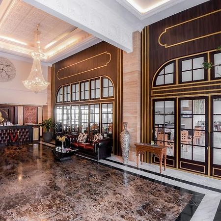 D'Senopati Malioboro Grand Hotel Jogjacarta Exterior foto
