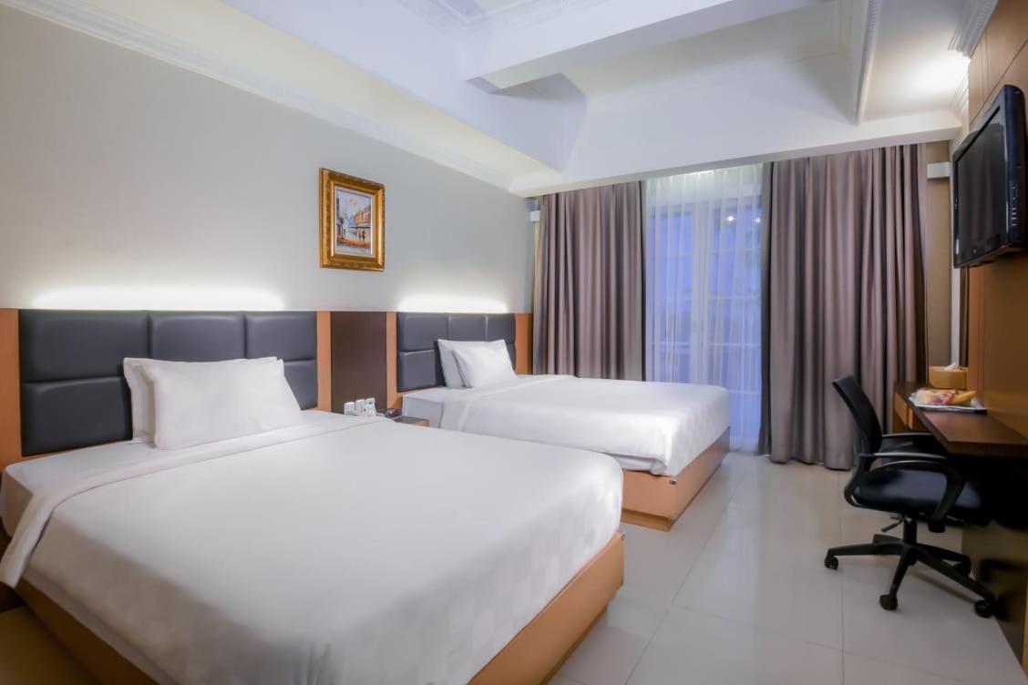 D'Senopati Malioboro Grand Hotel Jogjacarta Exterior foto