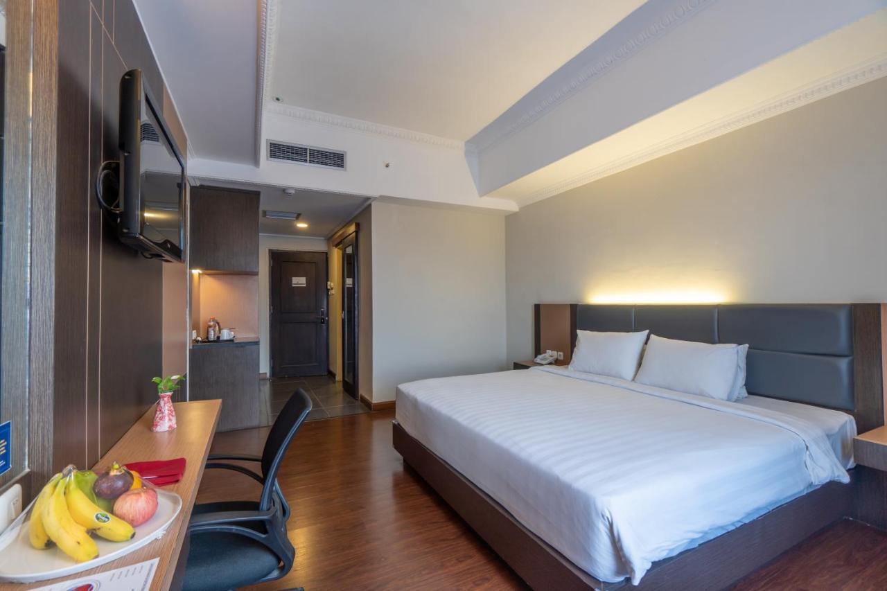 D'Senopati Malioboro Grand Hotel Jogjacarta Exterior foto