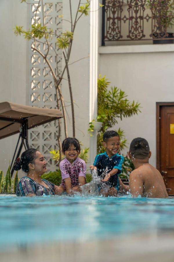 D'Senopati Malioboro Grand Hotel Jogjacarta Exterior foto