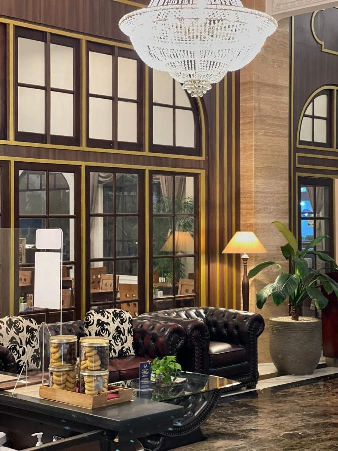 D'Senopati Malioboro Grand Hotel Jogjacarta Exterior foto