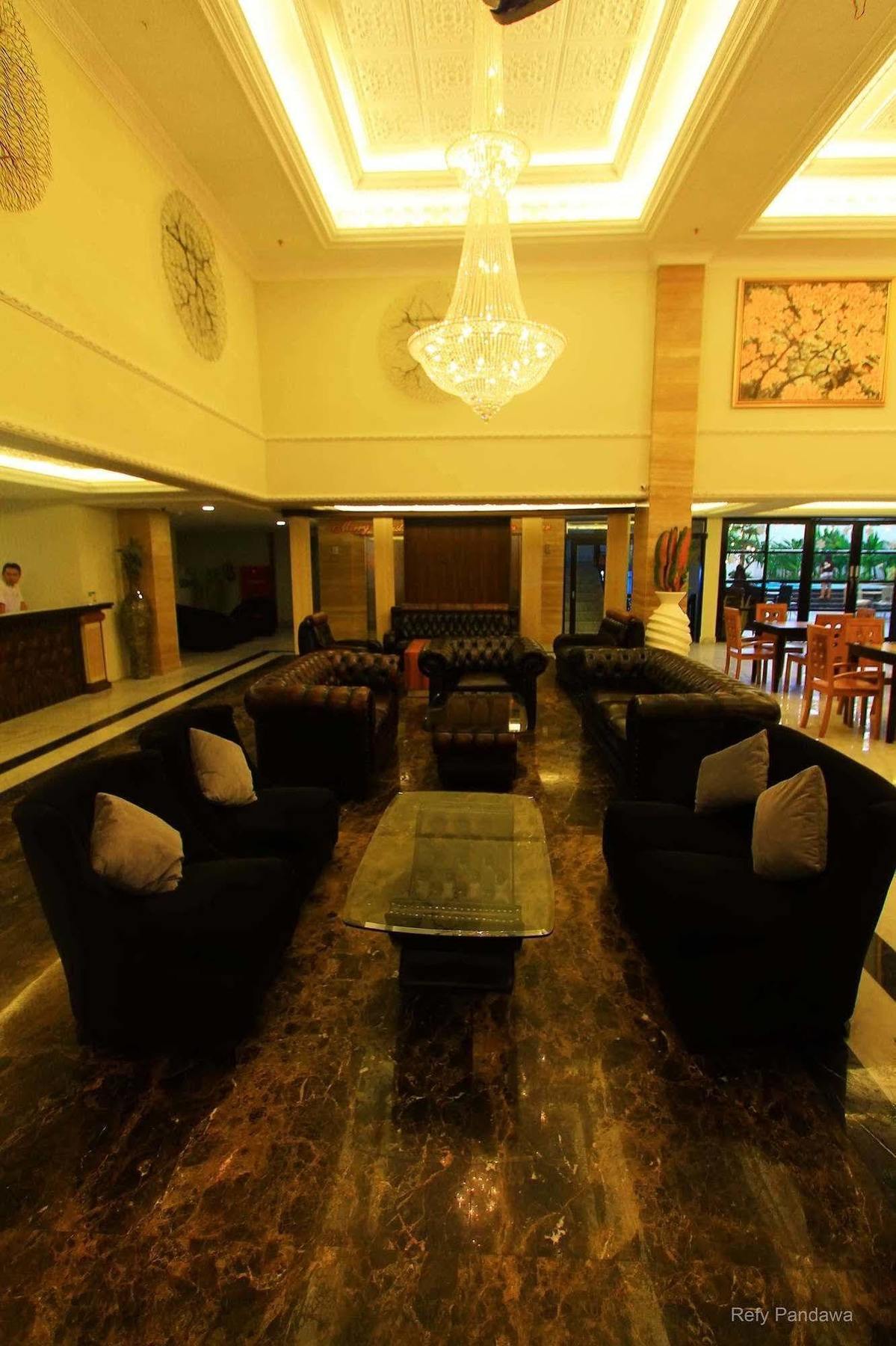 D'Senopati Malioboro Grand Hotel Jogjacarta Exterior foto