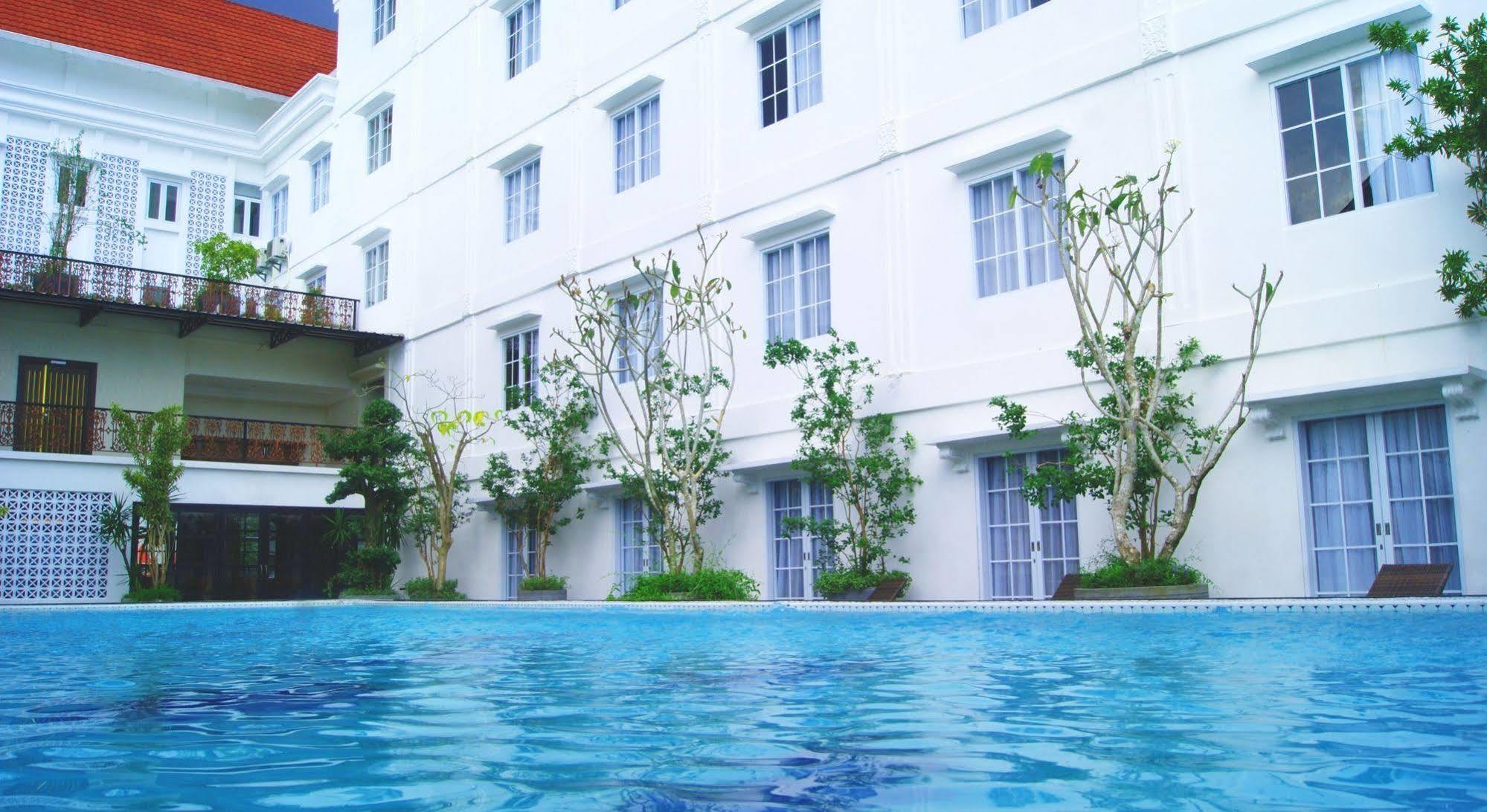 D'Senopati Malioboro Grand Hotel Jogjacarta Exterior foto