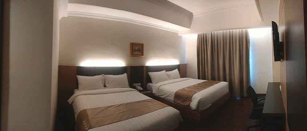 D'Senopati Malioboro Grand Hotel Jogjacarta Exterior foto