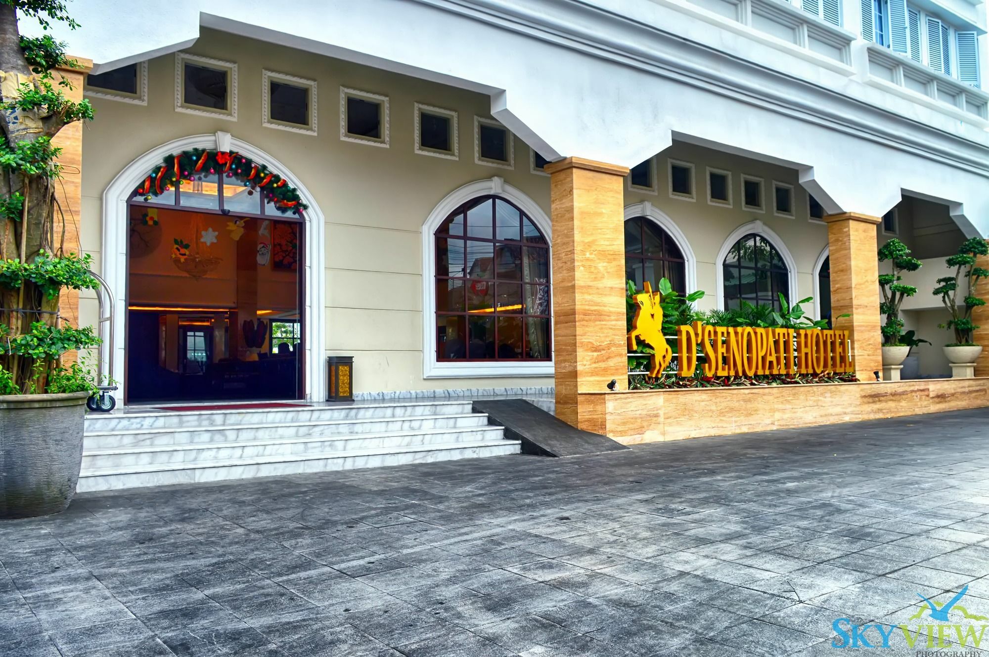 D'Senopati Malioboro Grand Hotel Jogjacarta Exterior foto